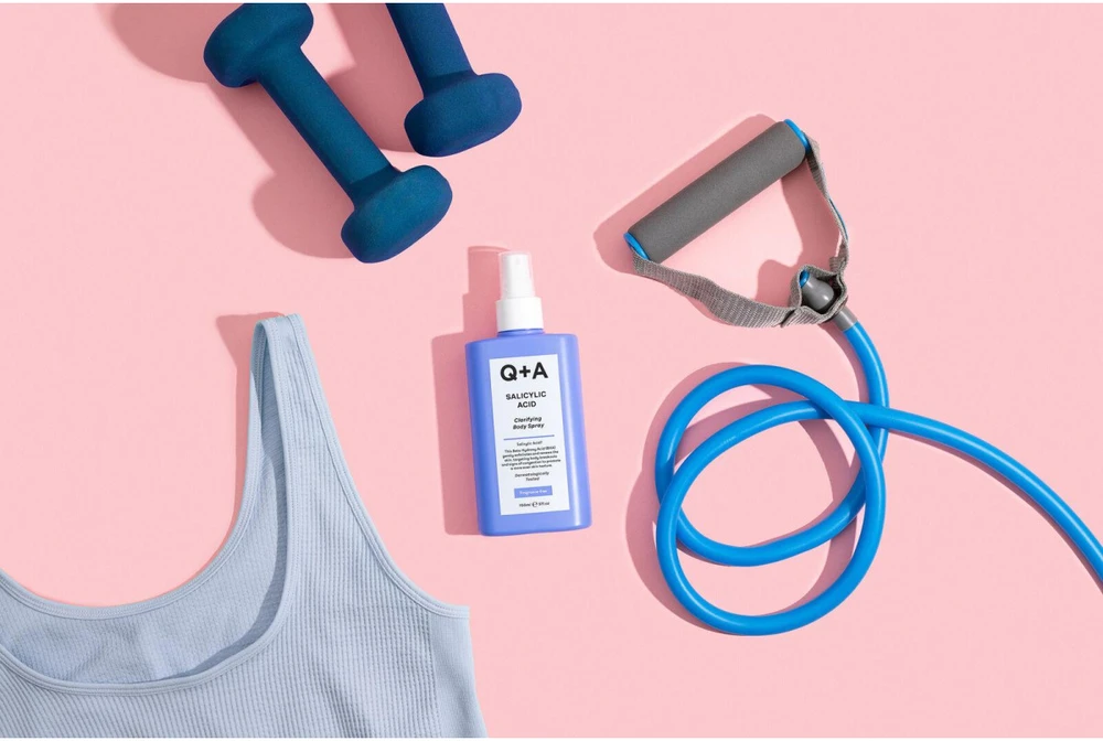 Q+A Salicylic Acid Body Purškiklis kūno dulksna su salicilo rūgštimi, 150 ml