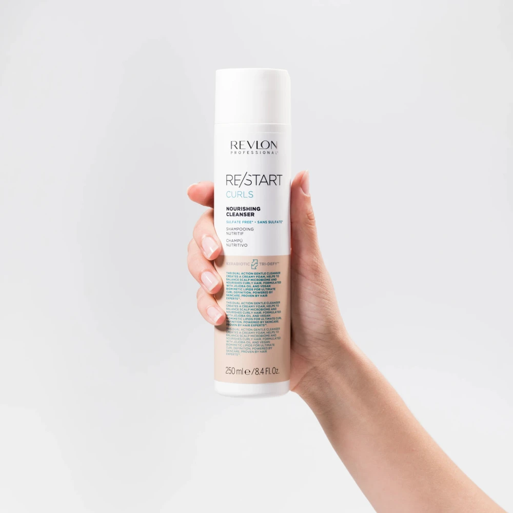"Revlon Re-Start Curls maitininantis Valiklis maitinamasis valiklis 250 ml