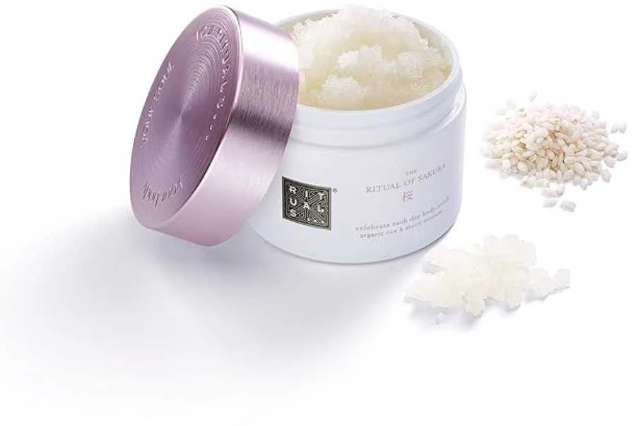 Rituals - he Ritual of Sakura Sugar Body Scrub cukraus kūno šveitiklis, 250 g