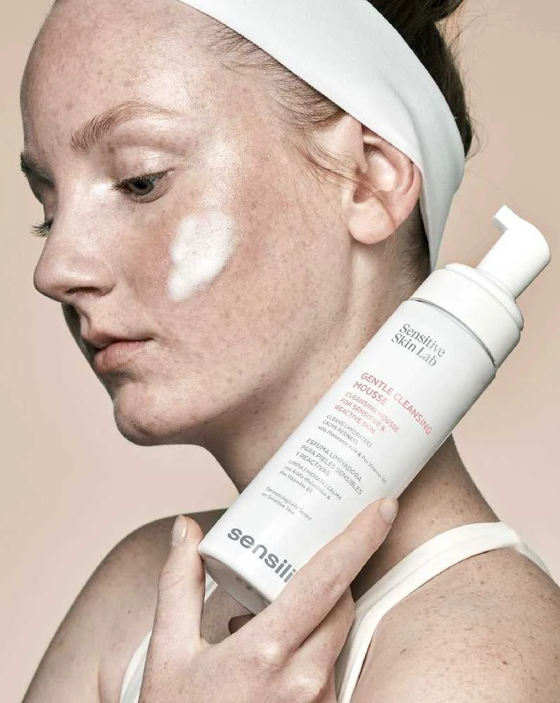 Sensilis Sensitive and Reactive Skin Cleansing Mousse valomosios veido putos jautriai odai, 200 ml