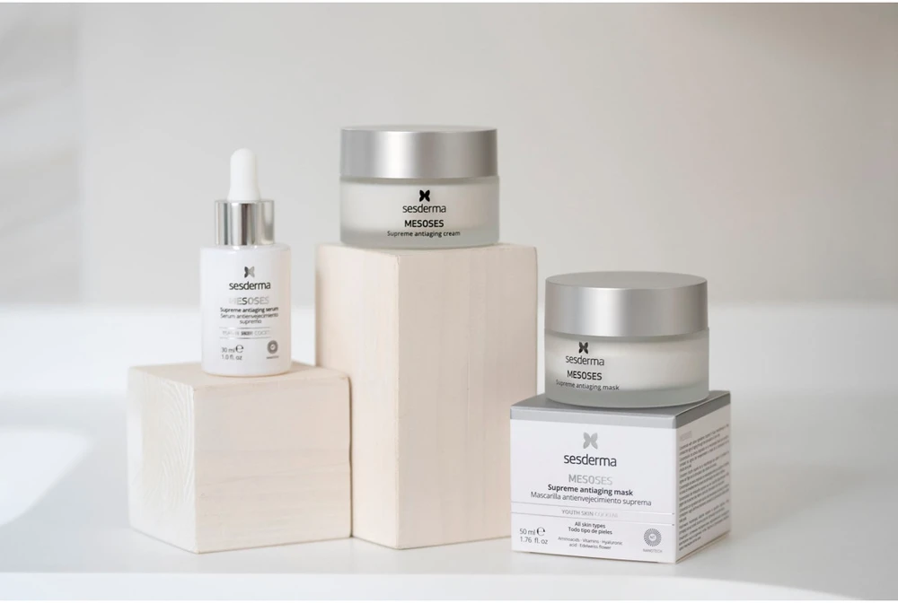 Sesderma Veido serumas Mesoses Supreme Anti-Aging Serum, 30 ml