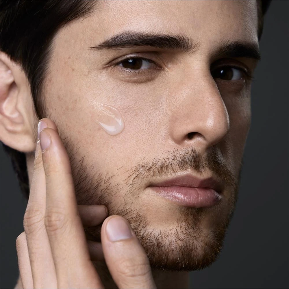SHISEIDO Men Total Revitalizer Cream drėkinamasis veido kremas vyrams nuo senėjimo požymių, 50 ml