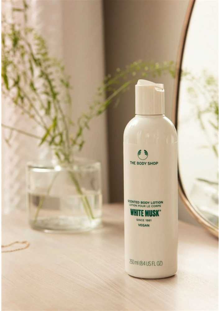 The Body Shop Baltas Musk kūno losjonas, 400 ml