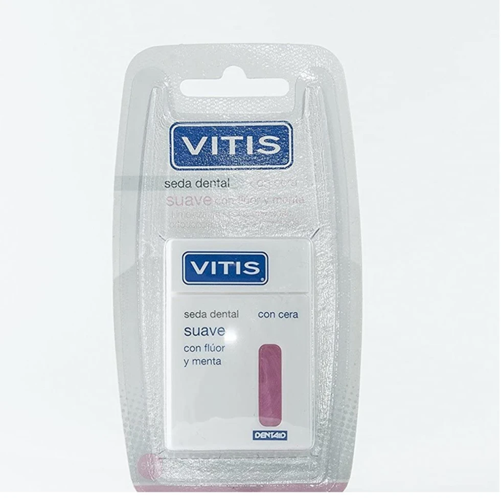 Vitis vaškuotas dantų siūlas su fuoridu ir mėtomis 50mt