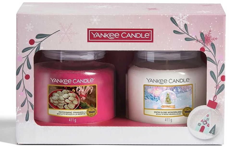 Yankee Candle Kalėdinis rinkinys su vidutinio dydžio "Classic" žvakėmis
