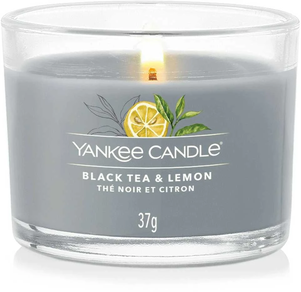 Yankee Candle Yankee žvakė su užpilu „Juodas arbata ir citrina“, 3 x 37 g