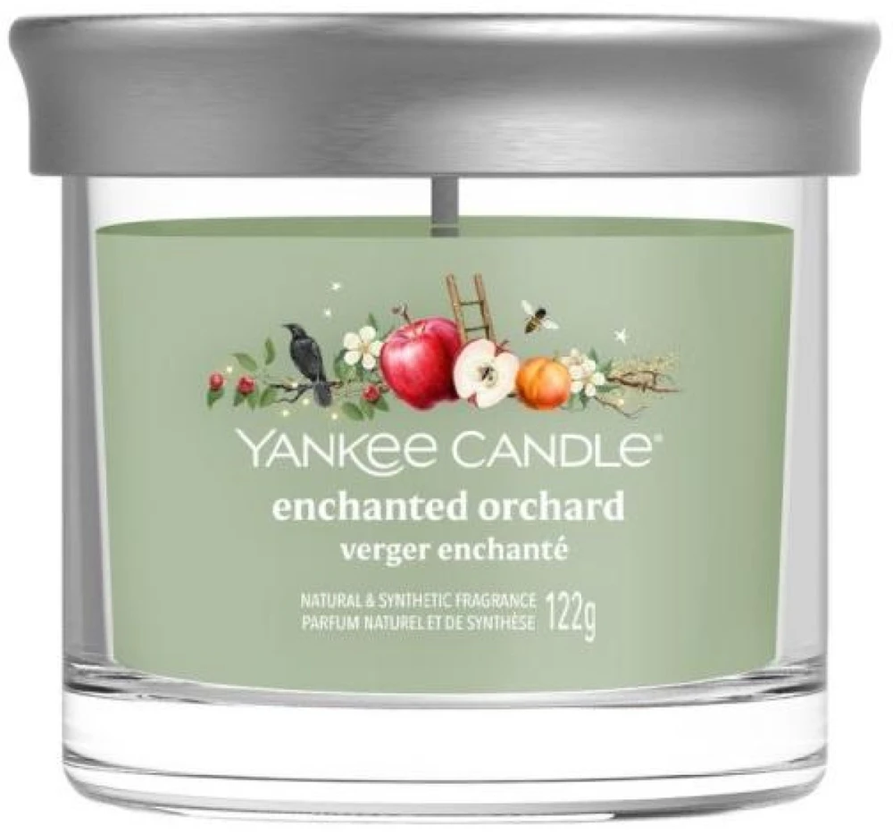 Yankee Candle Tumbler Enchanted Orchard kvepianti žvakė, 122 g
