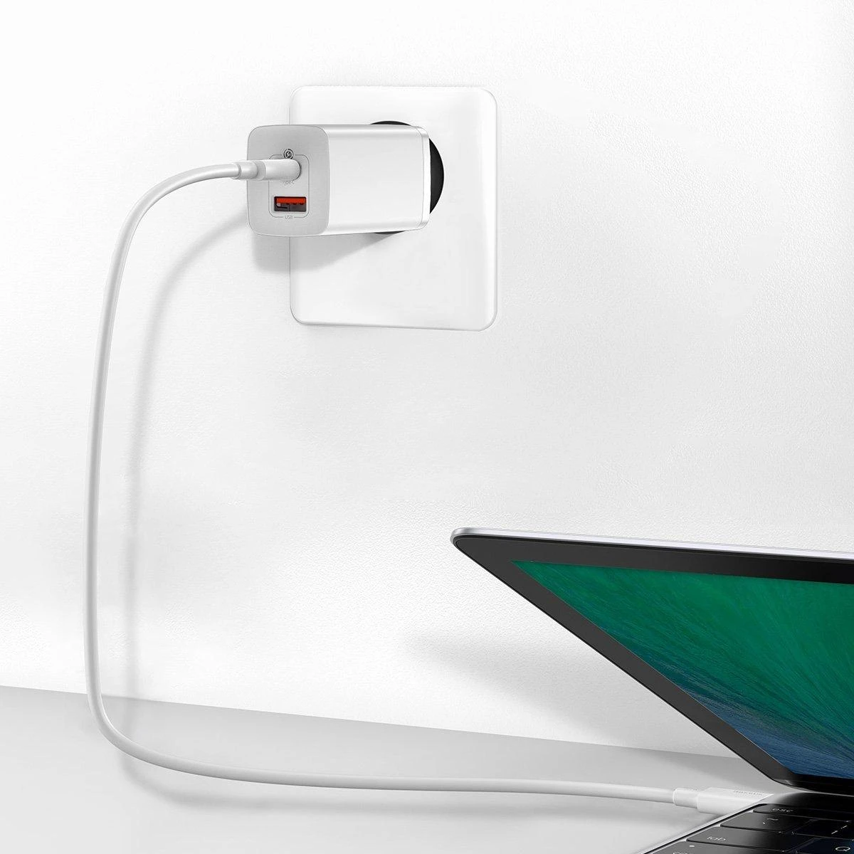 Baseus Sieninis įkroviklis GaN2 Lite 65W USB + USB-C QC4+ PD3.0 SCP FCP AFC, baltas