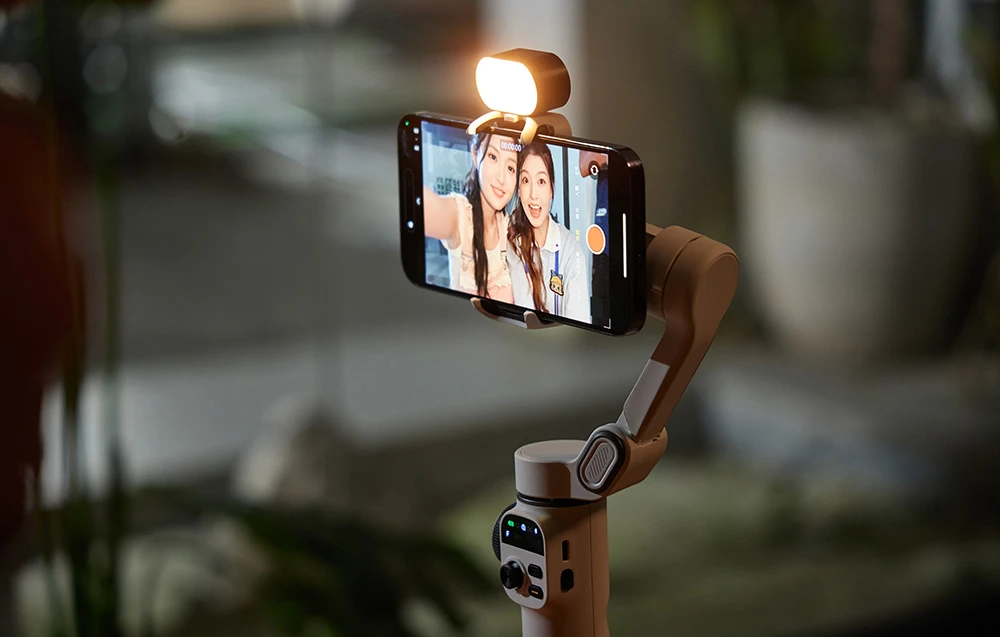 AOCHUAN X2 Gimbal with RGB Lighting (Baltas) aprašymas - Prekės nuotrauka