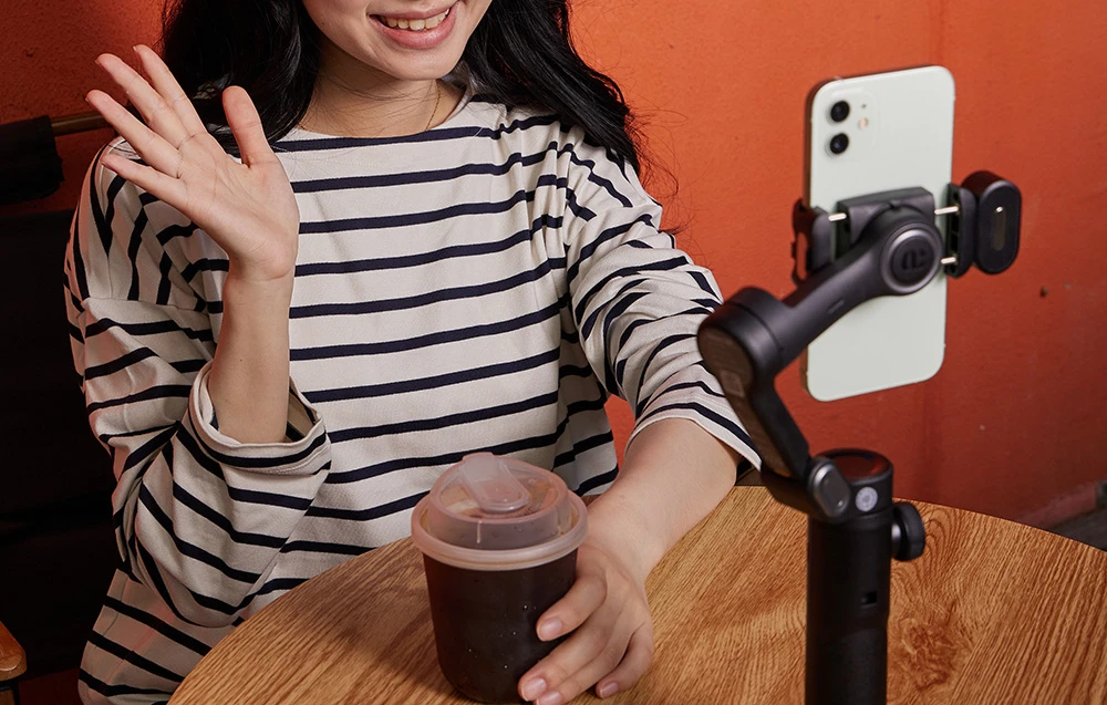 AOCHUAN XE Gimbal with RGB Lighting (Juodas) aprašymas - Prekės nuotrauka