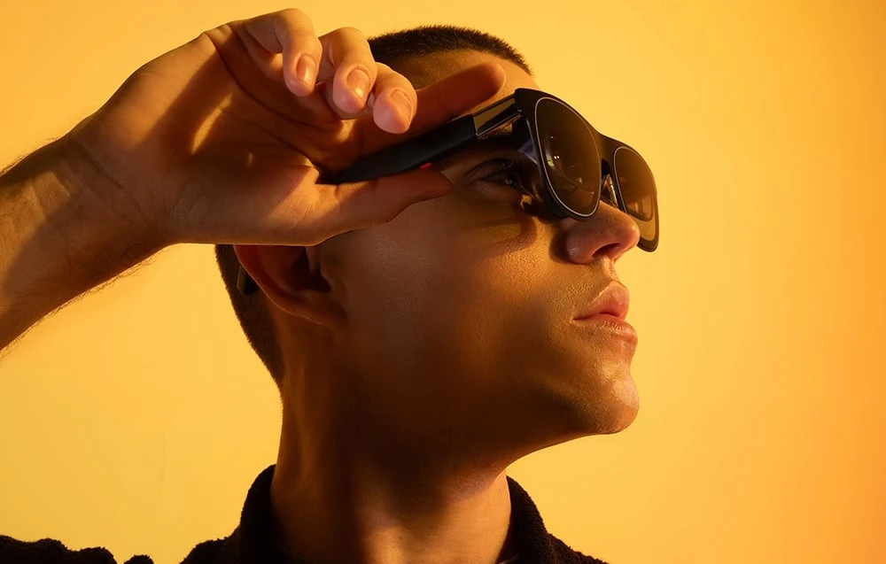 AR Glasses XREAL One aprašymas - Prekės nuotrauka AR Glasses XREAL One aprašymas - Prekės nuotrauka