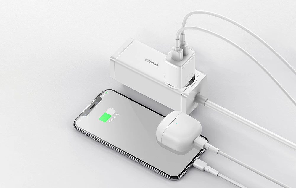„Baseus“ kompaktiškas greitas įkroviklis, 2x USB, 10,5 W (baltas) aprašymas - Prekės nuotrauka „Baseus“ kompaktiškas greitas įkroviklis, 2x USB, 10,5 W (baltas) aprašymas - Prekės nuotrauka