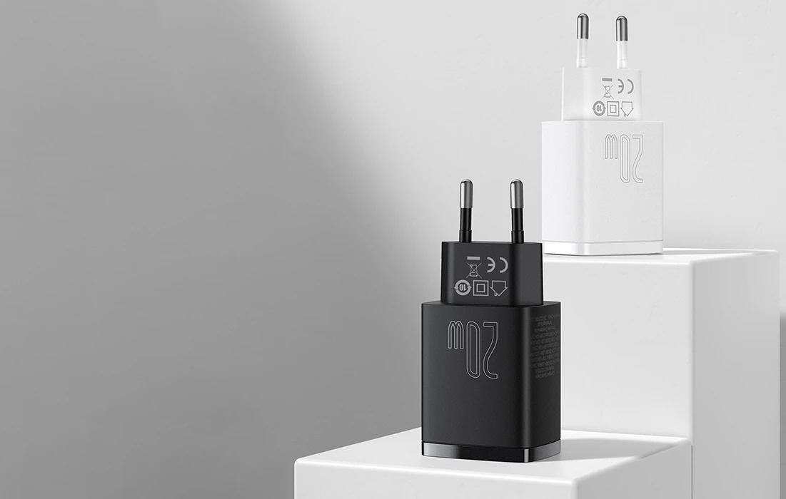 Įkroviklis Baseus Compact Quick Charger 20W USB-C/USB-A baltas CCXJ-B02 aprašymas - Prekės nuotrauka Įkroviklis Baseus Compact Quick Charger 20W USB-C/USB-A baltas CCXJ-B02 aprašymas - Prekės nuotrauka