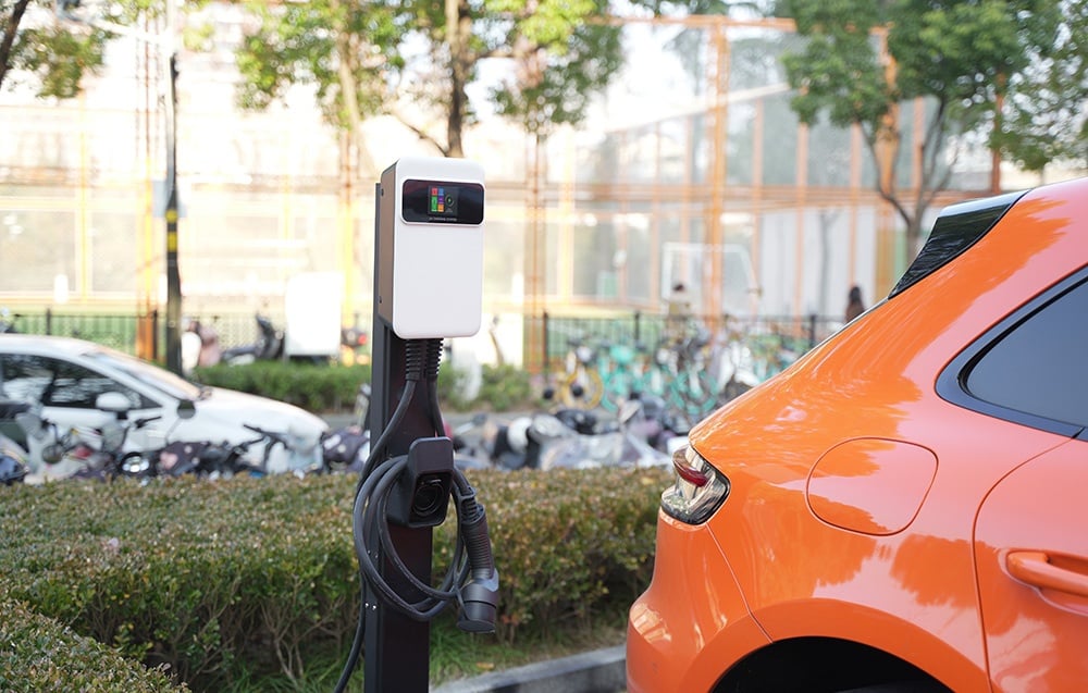 Besen SQ20-7KW-APP sieninis elektromobilių įkroviklis aprašymas - Prekės nuotrauka