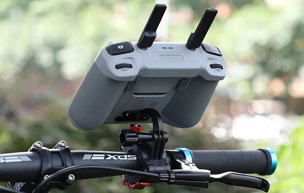 Dviračio valdiklio laikiklis Sunnylife skirtas DJI RC 2 (ZJ669) aprašymas - Prekės nuotrauka