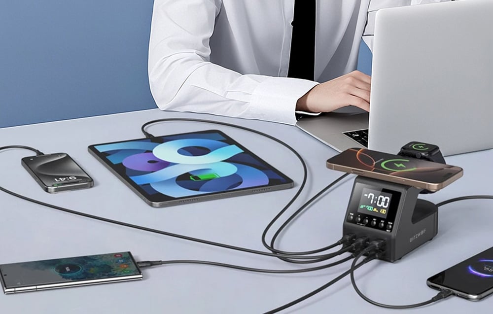 Blitzwolf BW-FW10 žadintuvas su įkrovikliu 2xUSB-A, 4xUSB-C, 240W aprašymas - Prekės nuotrauka