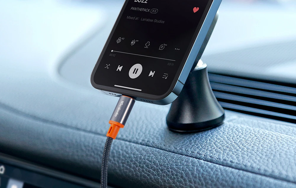 Mcdodo CA-0890 Lightning iki 3.5 mm AUX mini lizdo kabelis, 1.8 m (juodas) aprašymas - Prekės nuotrauka