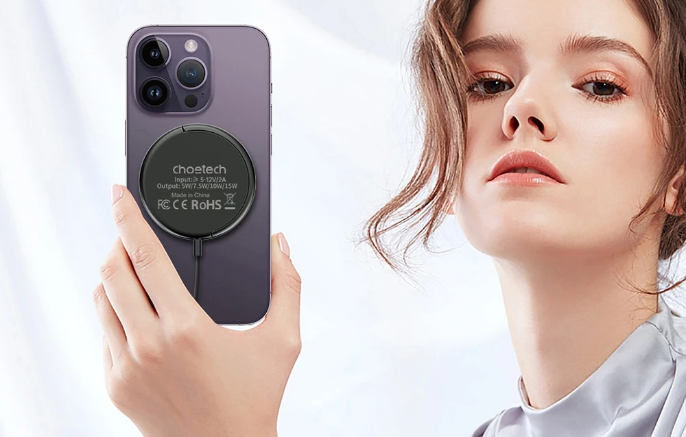 Choetech T697-F 3-in-1 magnetic charger (juodas) aprašymas - Prekės nuotrauka Choetech T697-F 3-in-1 magnetic charger (juodas) aprašymas - Prekės nuotrauka