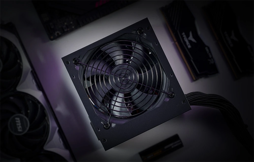 Cooler Master MWE 550W V3 80+ Bronze aprašymas - Prekės nuotrauka Cooler Master MWE 550W V3 80+ Bronze aprašymas - Prekės nuotrauka