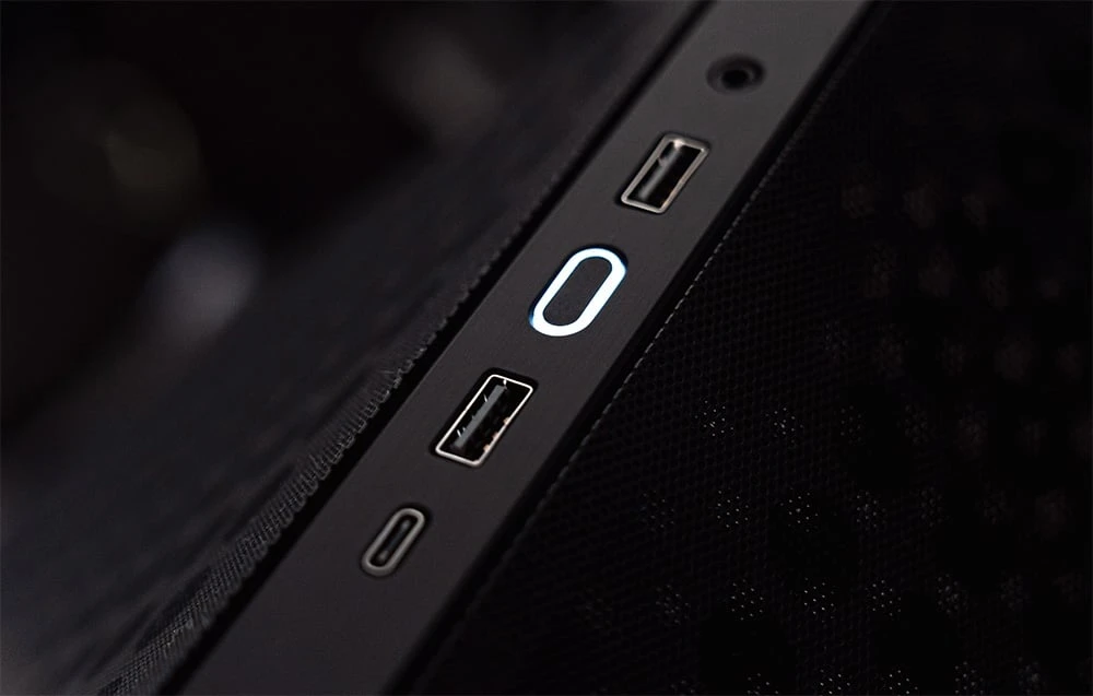 Cooler Master | Mini Tower kompiuterio dėklas | Q300L V2 | Juodas | Micro ATX, Mini ITX | Komplekte maitinimo blokas Nr aprašymas - Prekės nuotrauka