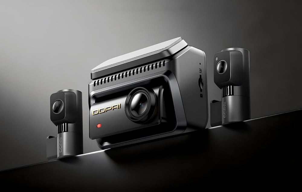 Vaizdo registratorius - DDPAI Z90T 3 kanalų 4K GPS trigubas HDR Wi‑Fi 6 3 colių 512 GB aprašymas - Prekės nuotrauka