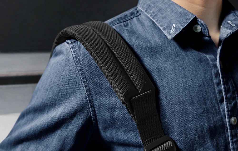 TOMTOC Defender-A40 laptop shoulder bag 16" (juodas) aprašymas - Prekės nuotrauka TOMTOC Defender-A40 laptop shoulder bag 16" (juodas) aprašymas - Prekės nuotrauka