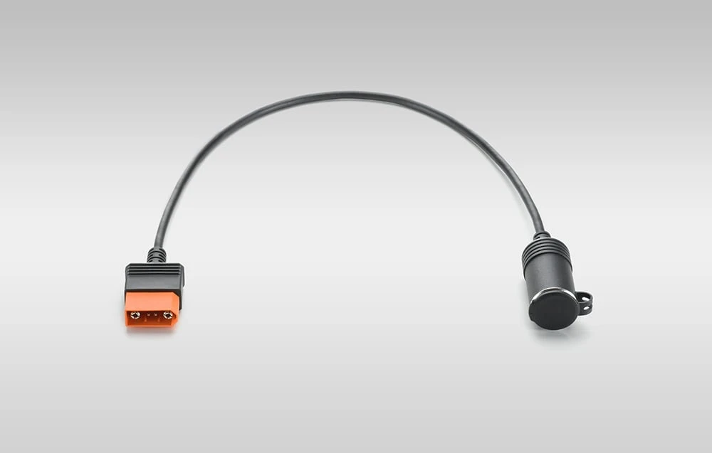 DJI „Power 1000 Mini“ įkrovimo laidas su automobilio cigarečių degiklio jungtimi aprašymas - Prekės nuotrauka DJI „Power 1000 Mini“ įkrovimo laidas su automobilio cigarečių degiklio jungtimi aprašymas - Prekės nuotrauka