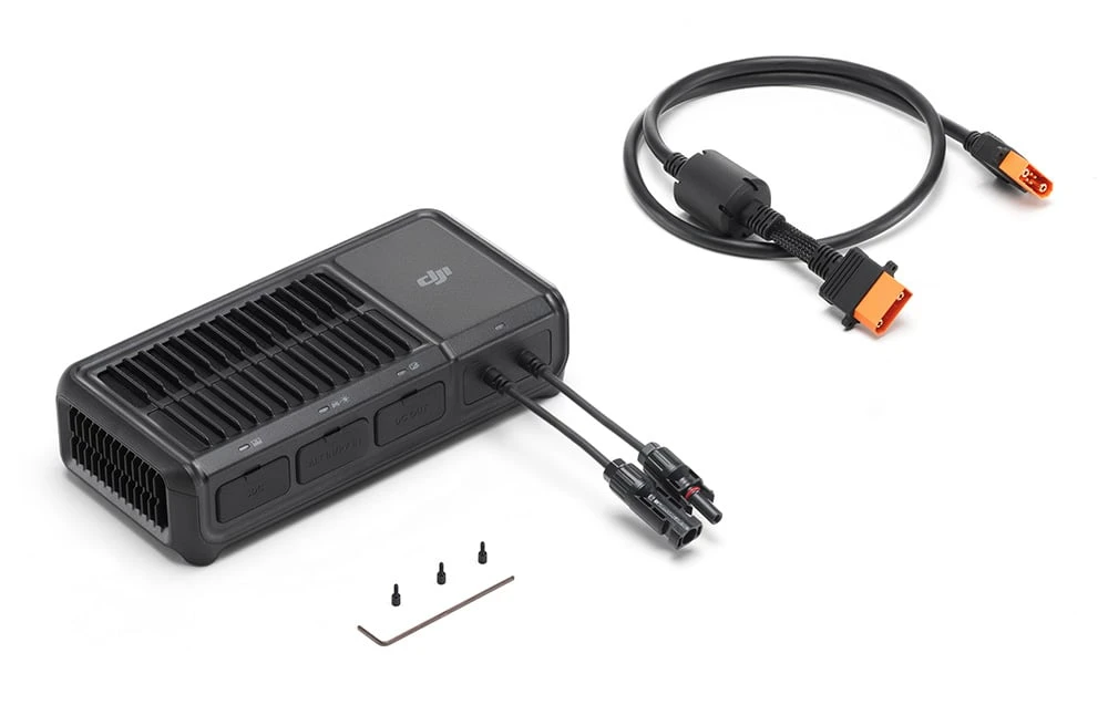 DJI Rinkinys zdalnego sterowania do szybkiej ładowarki DJI Power 1.8kW aprašymas - Prekės nuotrauka DJI Rinkinys zdalnego sterowania do szybkiej ładowarki DJI Power 1.8kW aprašymas - Prekės nuotrauka