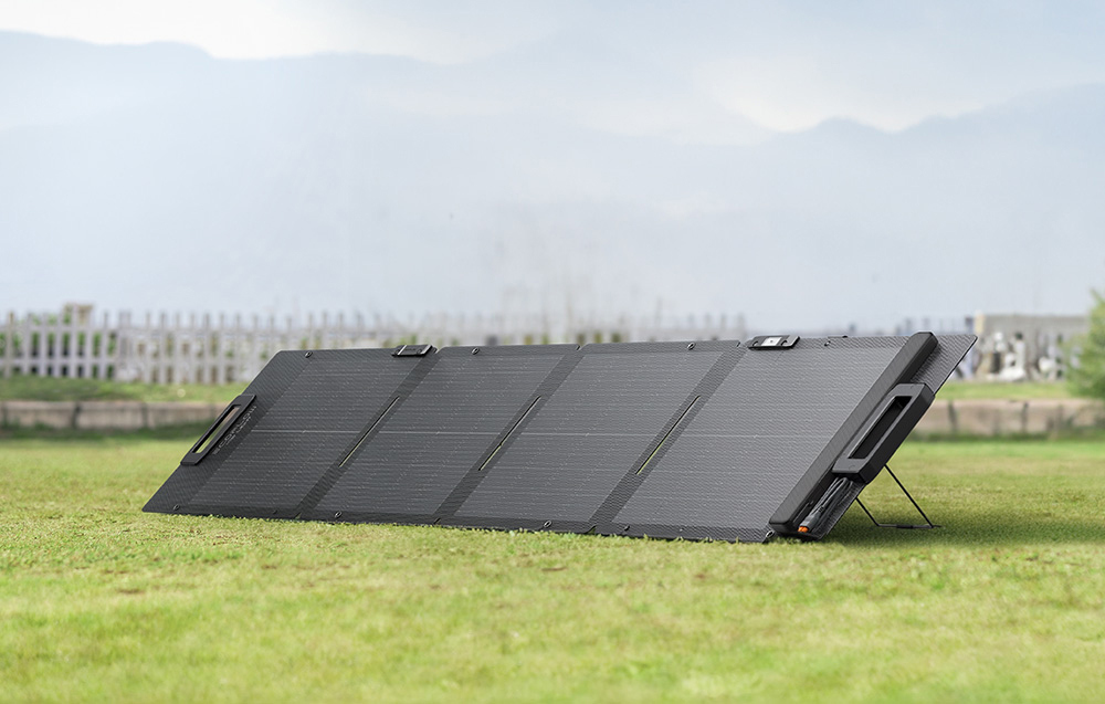 Sulankstomas saulės energijos modulis - EcoFlow 110W Bifacial Saulės Plokštė Su Reguliuojamu Stovu - Juoda aprašymas - Prekės nuotrauka