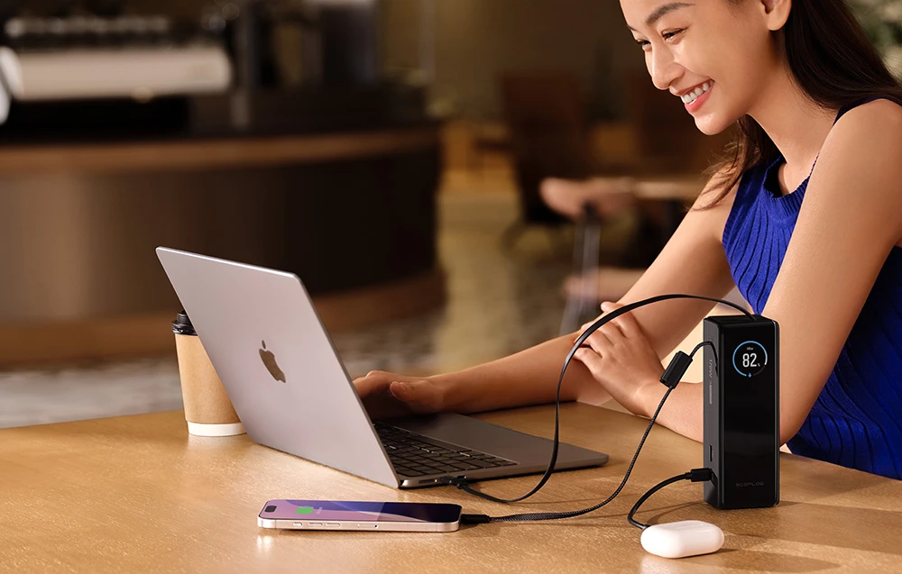 „EcoFlow RAPID“ išorinė baterija 25000 mAh, 170 W (su integruotais 100 W laidais). aprašymas - Prekės nuotrauka „EcoFlow RAPID“ išorinė baterija 25000 mAh, 170 W (su integruotais 100 W laidais). aprašymas - Prekės nuotrauka