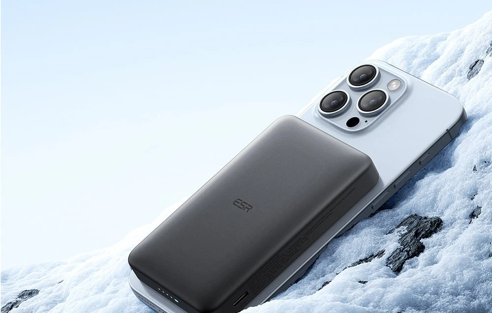 Powerbank magnetyczny ESR Qi2 MagSlim 10000 mAh (juoda) aprašymas - Prekės nuotrauka Powerbank magnetyczny ESR Qi2 MagSlim 10000 mAh (juoda) aprašymas - Prekės nuotrauka