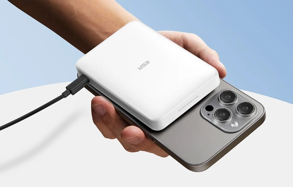 ESR Qi2 MagSlim 10000 mAh magnetinis maitinimo blokas (baltas) aprašymas - Prekės nuotrauka ESR Qi2 MagSlim 10000 mAh magnetinis maitinimo blokas (baltas) aprašymas - Prekės nuotrauka