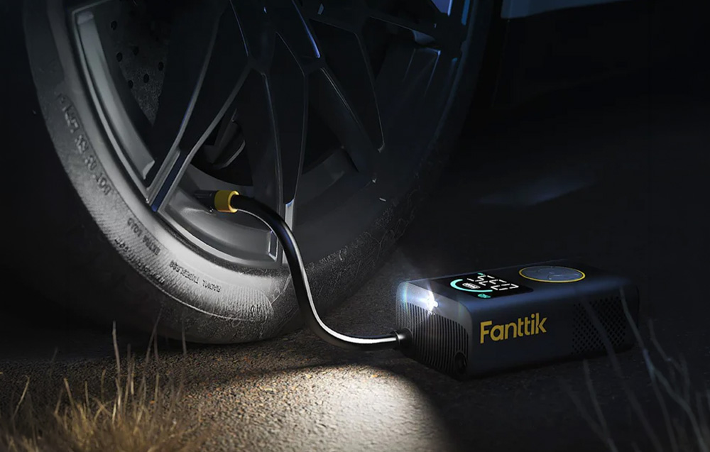 fanttik-x10-pro-max-cordless-tire-inflator