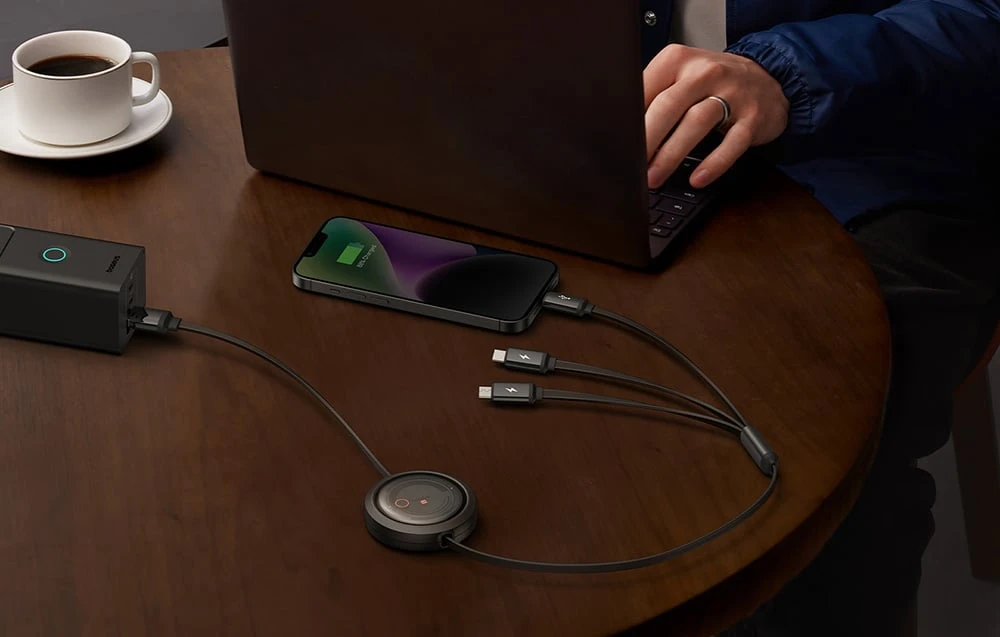 Greito įkrovimo laidas 3in1 Baseus Free2Draw, USB į mikro USB+USB-C+Lightning, 3.5A, 1.1m (juodas) aprašymas - Prekės nuotrauka