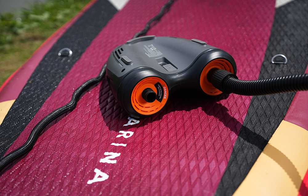 Nešiojama Elektrinė Siurblys - Flextail Evo SUP Pump Pro, 45 PSI, 8000 mAh Baterija, Pilka aprašymas - Prekės nuotrauka