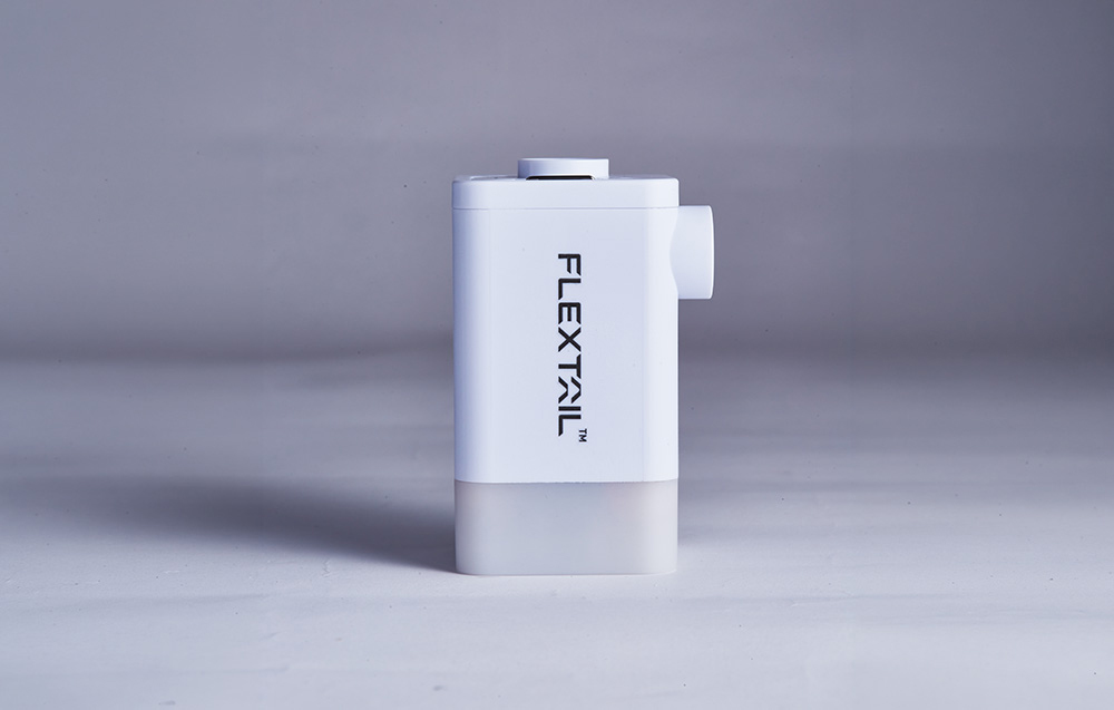 FLEXTAILGEAR nešiojama elektrinė oro pompa MAX Pump 2 Plus, 4.5 kPa, 4800 mAh, kempingui ir žaislams aprašymas - Prekės nuotrauka FLEXTAILGEAR nešiojama elektrinė oro pompa MAX Pump 2 Plus, 4.5 kPa, 4800 mAh, kempingui ir žaislams aprašymas - Prekės nuotrauka