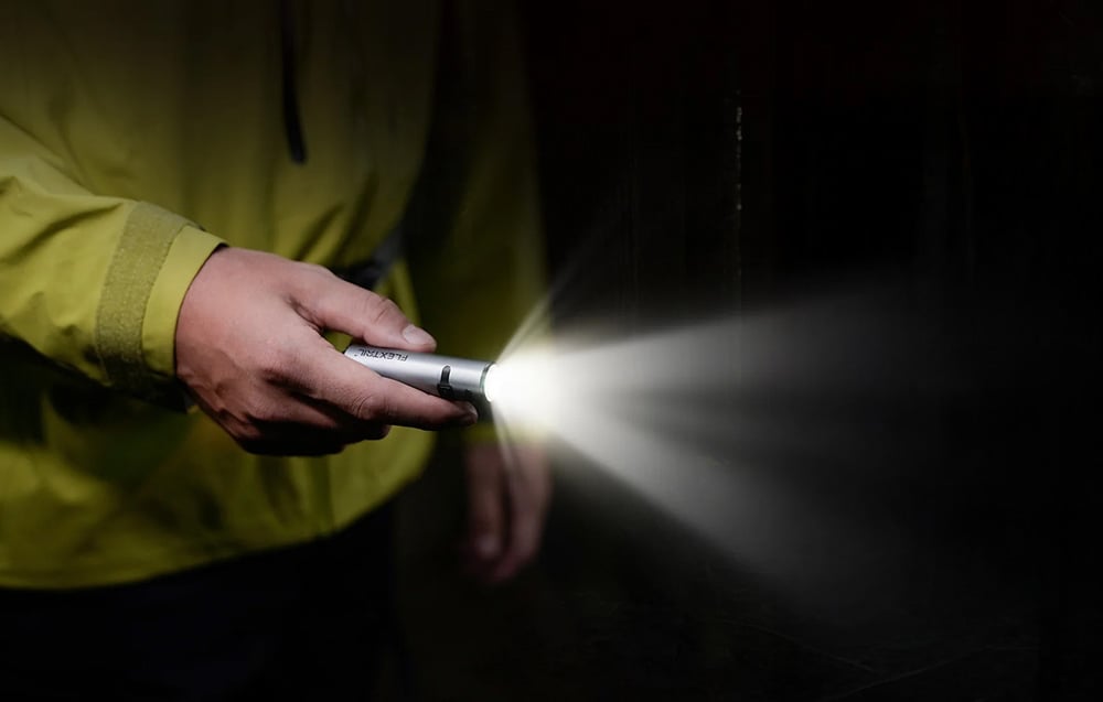 Flextail ZERO 1200 Flashlight (Juodas) aprašymas - Prekės nuotrauka