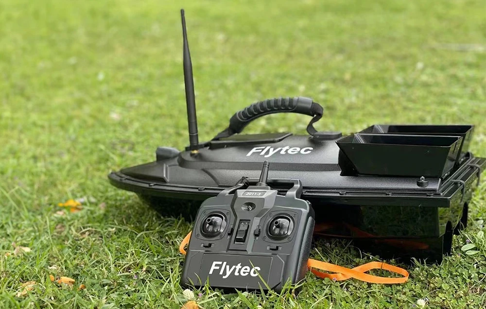 „Flytec 2011-5“ 12000 mAh masalo valtis aprašymas - Prekės nuotrauka „Flytec 2011-5“ 12000 mAh masalo valtis aprašymas - Prekės nuotrauka