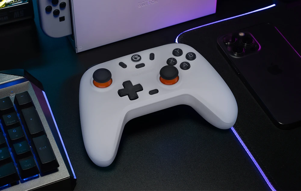 Belaidis žaidimų valdiklis GameSir-T4n Lite (baltas) aprašymas - Prekės nuotrauka Belaidis žaidimų valdiklis GameSir-T4n Lite (baltas) aprašymas - Prekės nuotrauka