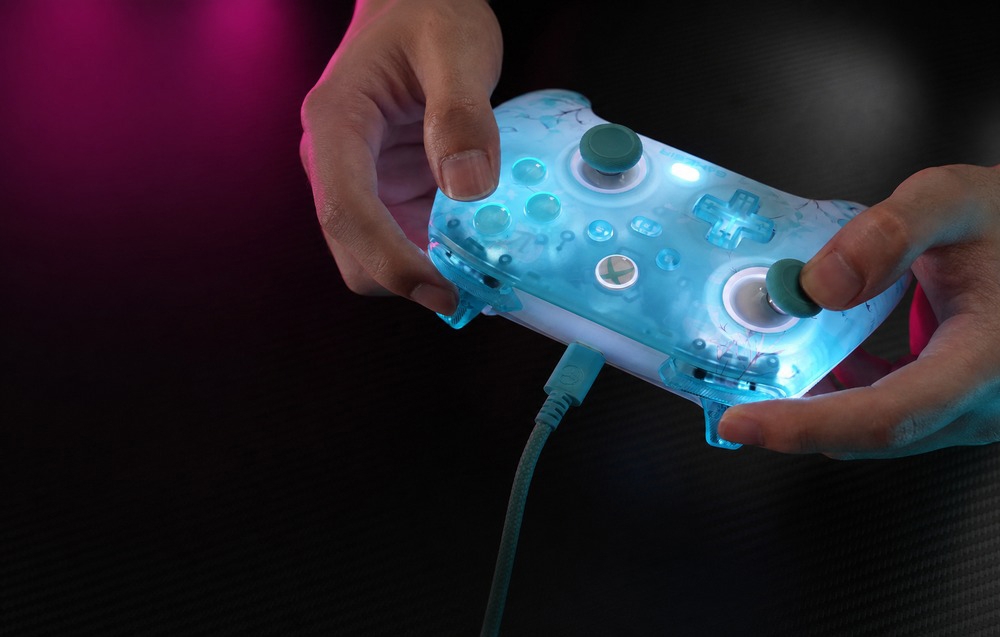 GAS GameSir T7 Pro Floral Multi spalvos USB Žaidimų pultelis Analoginis / skaitmeninis PC, XBOX One S, XBOX One X, XBOX Series S, XBOX Series X aprašymas - Prekės nuotrauka