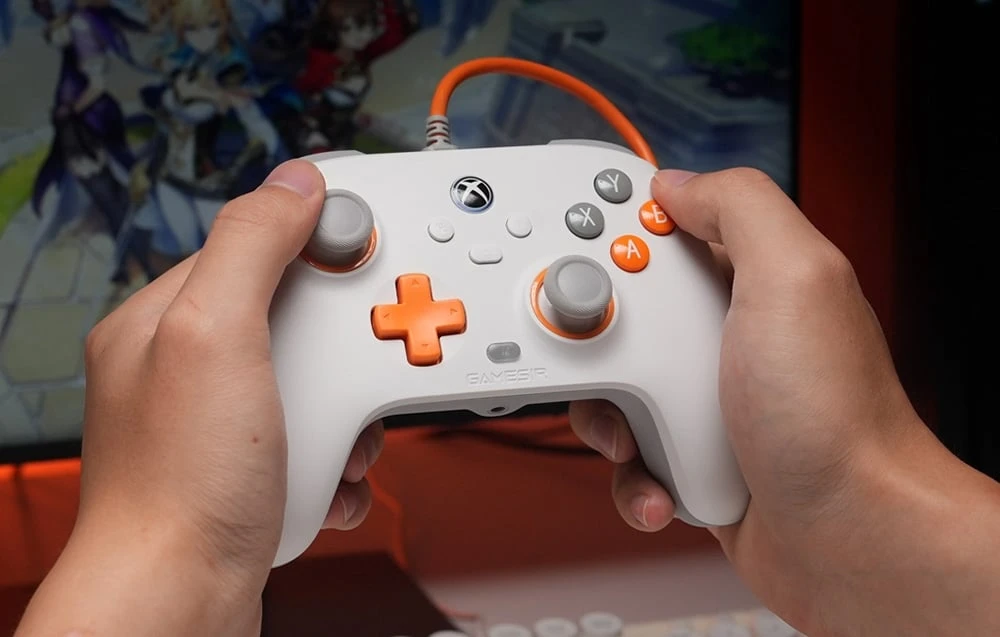 „GameSir T7“ laidinis valdiklis (balta) aprašymas - Prekės nuotrauka „GameSir T7“ laidinis valdiklis (balta) aprašymas - Prekės nuotrauka