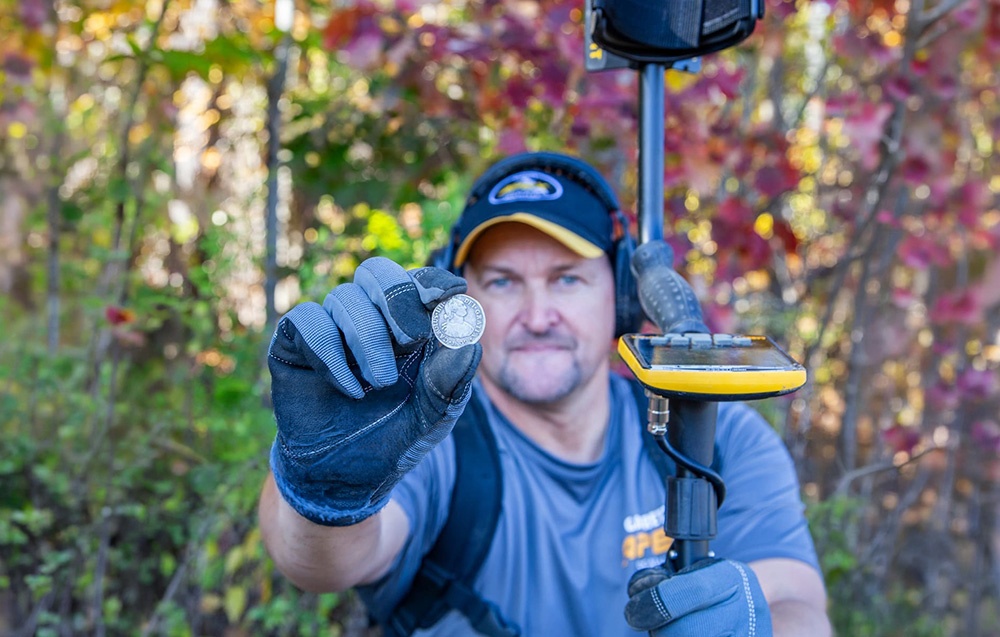 GARRETT Ace Apex 8.5x11 Metal Detector aprašymas - Prekės nuotrauka