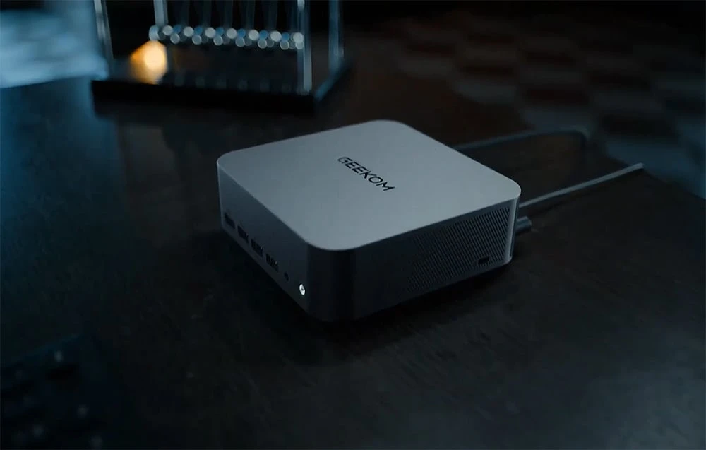 GEEKOM GT1MEGA Mini PC Intel® Core™ Ultra 9 185H 16GB 1TB + Win 11 Pro aprašymas - Prekės nuotrauka