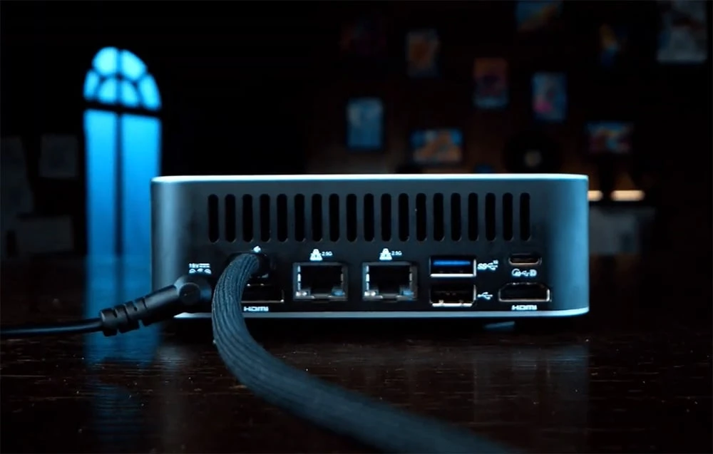 GEEKOM GT1MEGA Mini PC Intel® Core™ Ultra 9 185H 16GB 1TB + Win 11 Pro aprašymas - Prekės nuotrauka