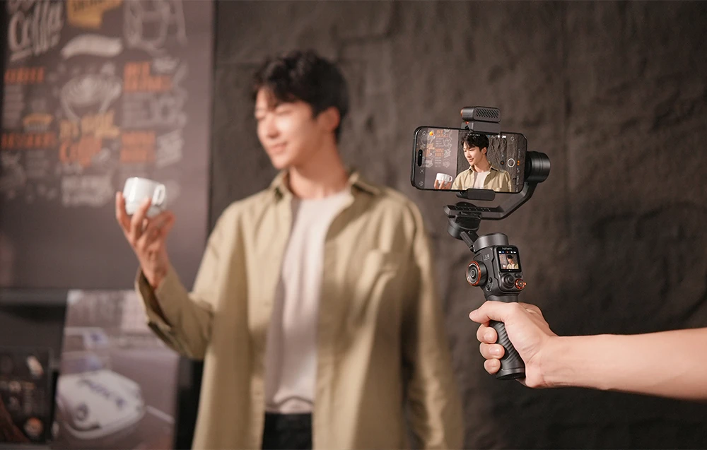Gimbal Hohem iSteady M7 aprašymas - Prekės nuotrauka Gimbal Hohem iSteady M7 aprašymas - Prekės nuotrauka