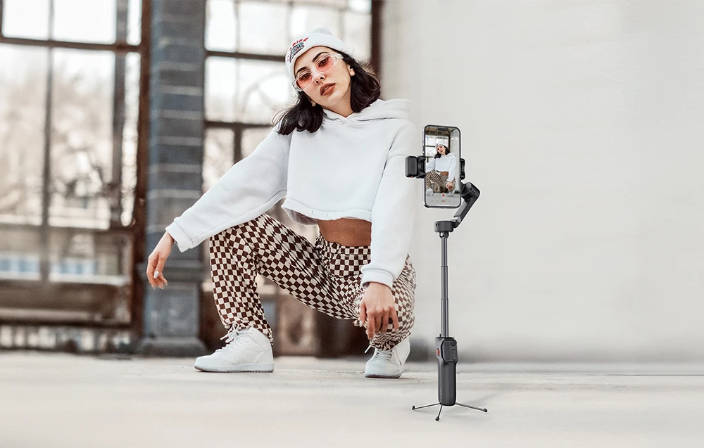 Gimbal Hohem iSteady V3 rinkinys išmaniesiems telefonams (juodas) aprašymas - Prekės nuotrauka Gimbal Hohem iSteady V3 rinkinys išmaniesiems telefonams (juodas) aprašymas - Prekės nuotrauka