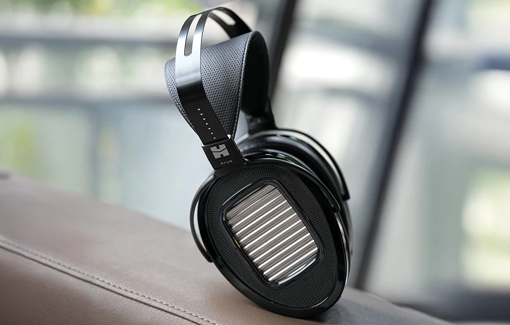 HiFiMAN Arya Unveiled planar ausinės aprašymas - Prekės nuotrauka HiFiMAN Arya Unveiled planar ausinės aprašymas - Prekės nuotrauka
