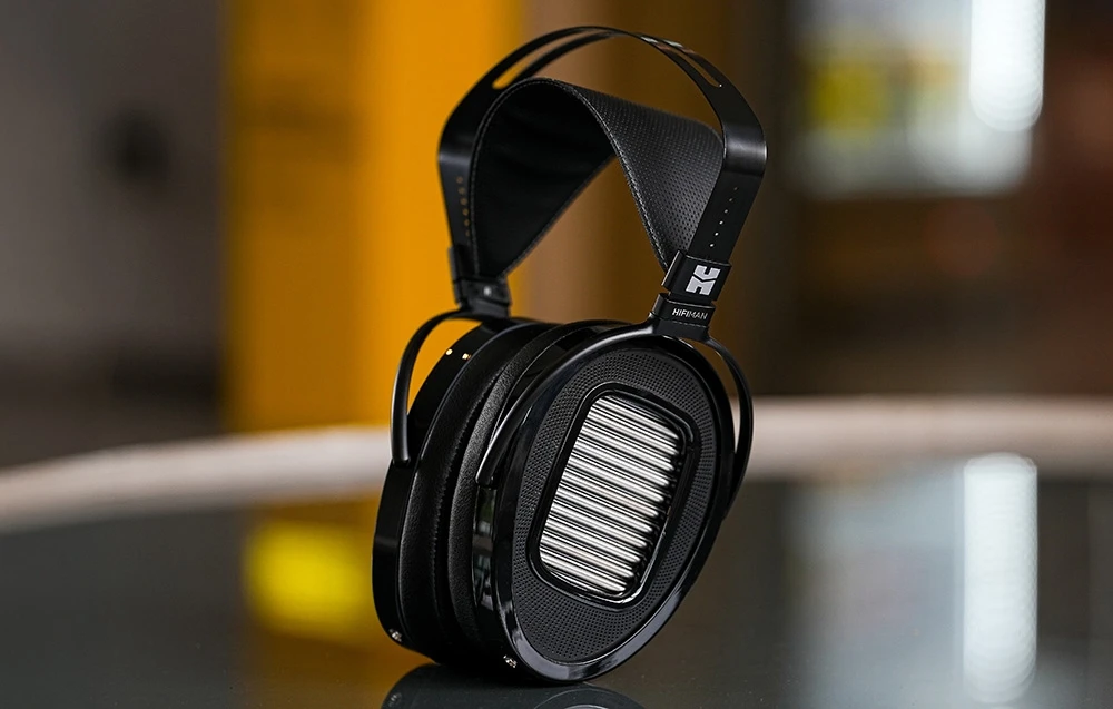 HiFiMAN Arya Unveiled planar ausinės aprašymas - Prekės nuotrauka HiFiMAN Arya Unveiled planar ausinės aprašymas - Prekės nuotrauka