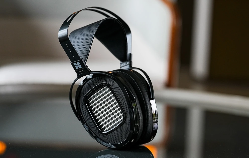 HiFiMAN Arya Unveiled planar ausinės aprašymas - Prekės nuotrauka HiFiMAN Arya Unveiled planar ausinės aprašymas - Prekės nuotrauka