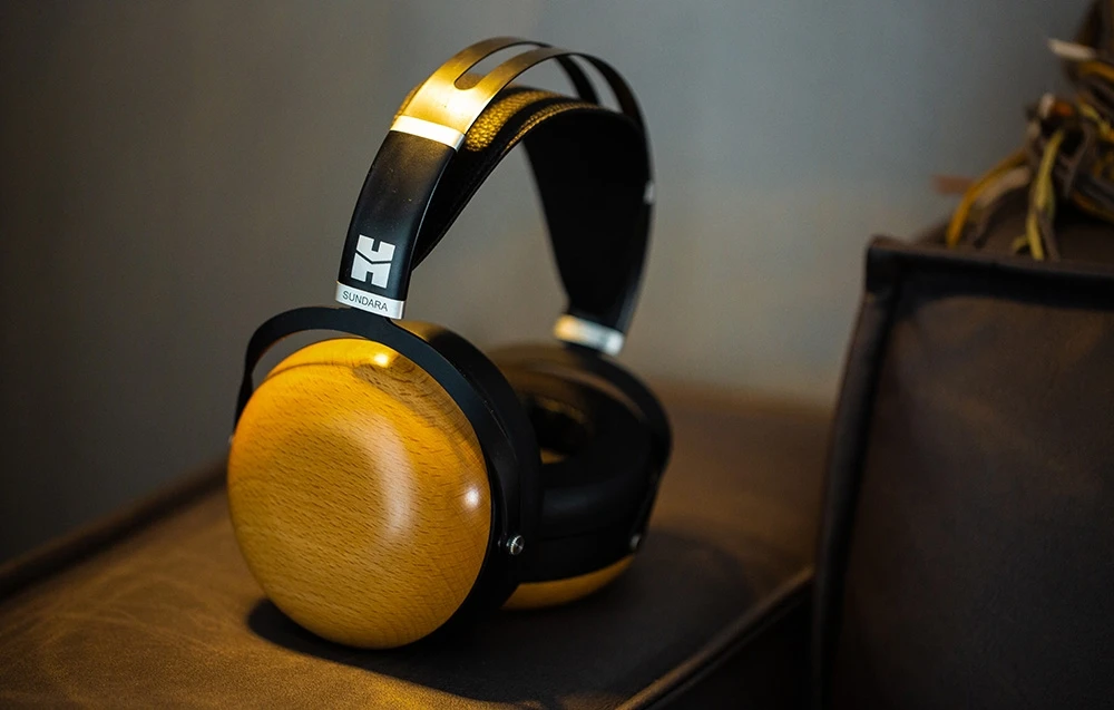 HiFiMAN Sundara Closed planar ausinės aprašymas - Prekės nuotrauka HiFiMAN Sundara Closed planar ausinės aprašymas - Prekės nuotrauka